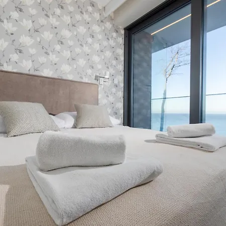 Апартаменты Hevenia 4 *