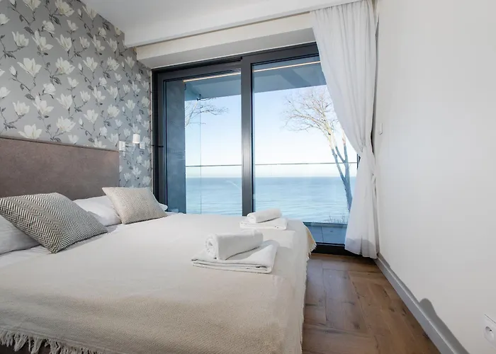 Apartment Hevenia 4 *